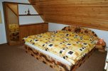 Druhá ložnice pravého apartmánu
